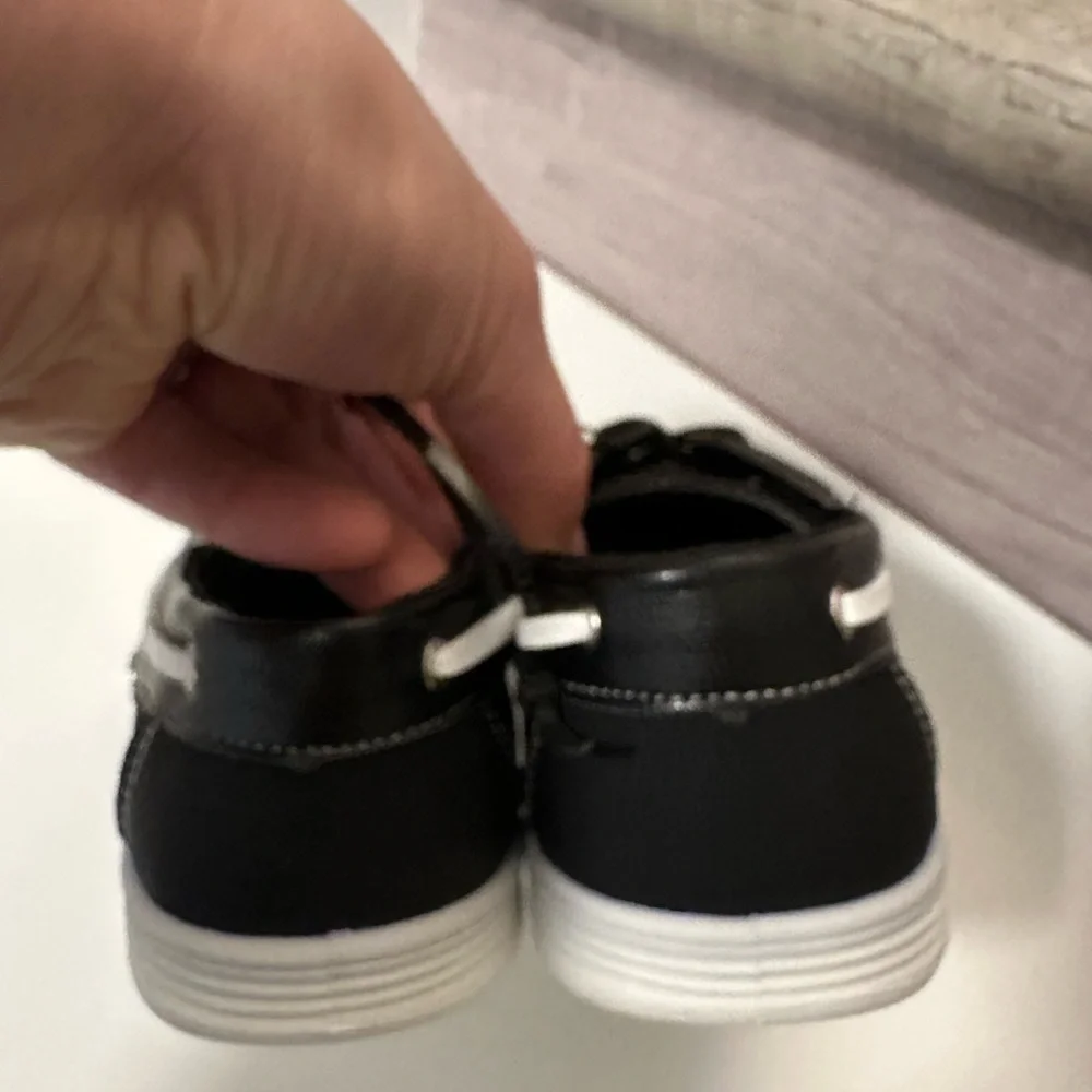 Boy Shoes loafers size 1 new